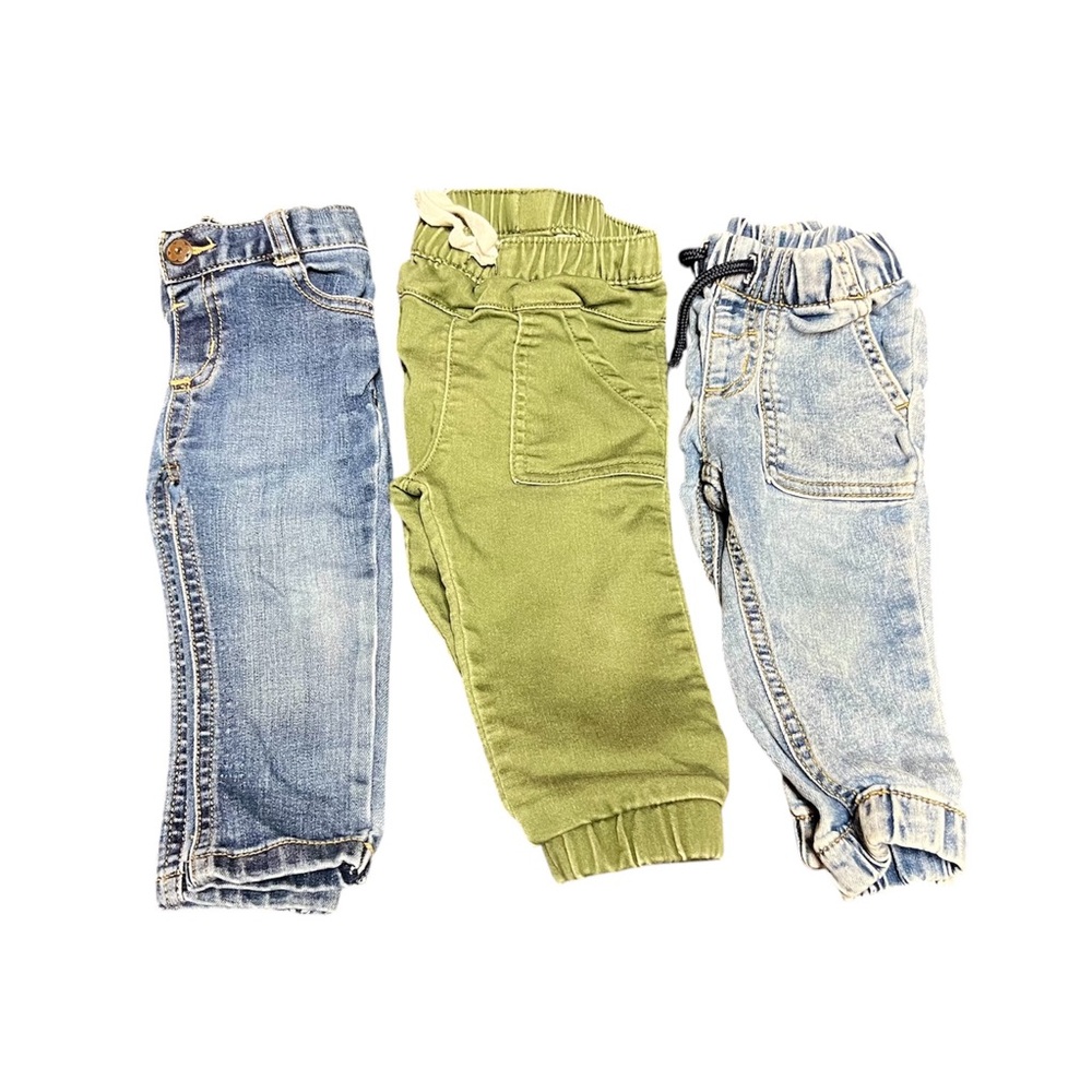 EUC - Gender Neutral Bottom Bundle - Size 12 Months, 2 Denim, 1 Olive Green